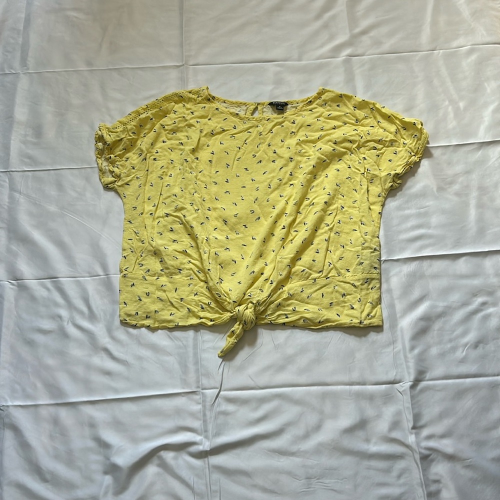 Size xl tie front blouse from Buffalo David Bitton.